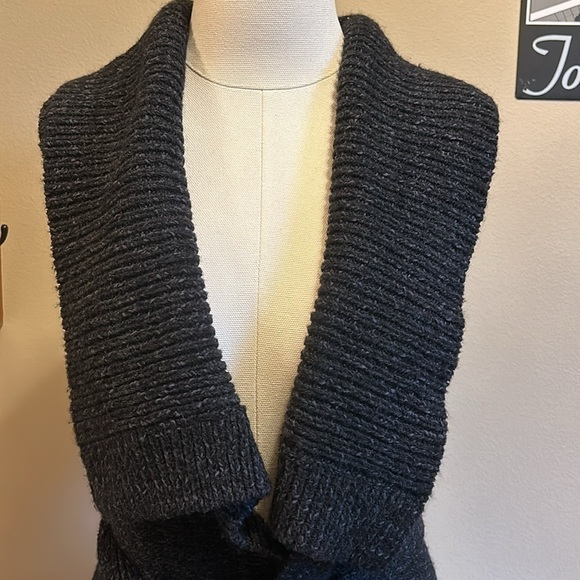 Classiques Entier Charcoal Sleeveless Tie Front Cardigan Women’s Medium - Picture 2 of 8